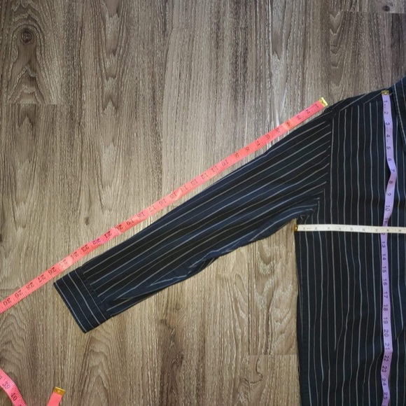 Calvin Klein Long Sleeve Shirt - Picture 7 of 9